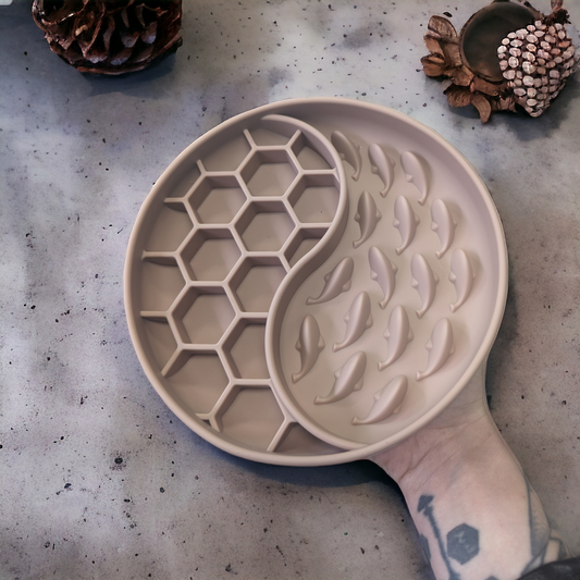 Honeycomb Slow Feeder Bowls - Bodhi & The Birchtree